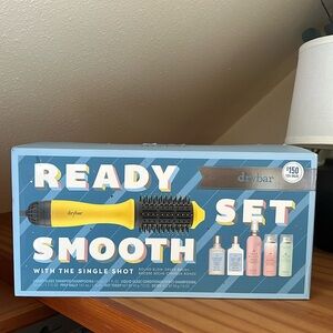 Drybar Single Shot Round Blow Dryer Brush Set NEW
